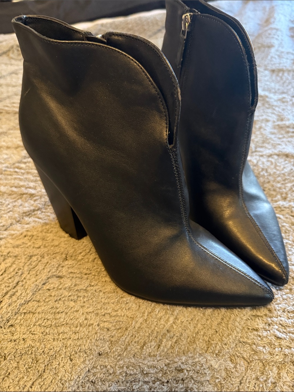 Women's Black Pointed Toe Ankle Boots
